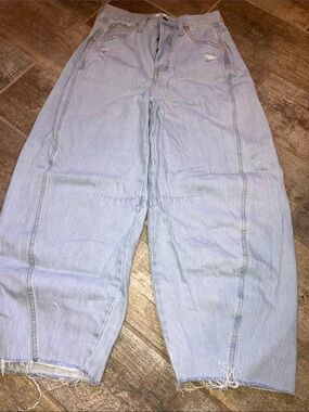 Universal Thread High-Rise Wide Leg Jeans in Light Blue